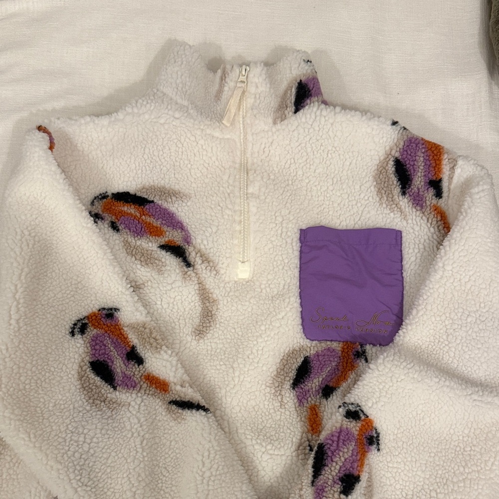 Taylor Swift Speak Now White Fleece Pullover with Koi Fish